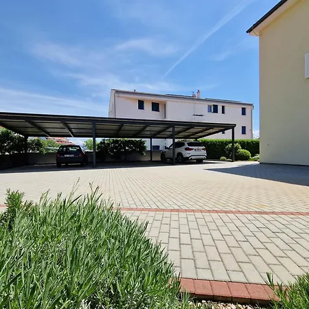 Josipa Apartment Baska (Krk)