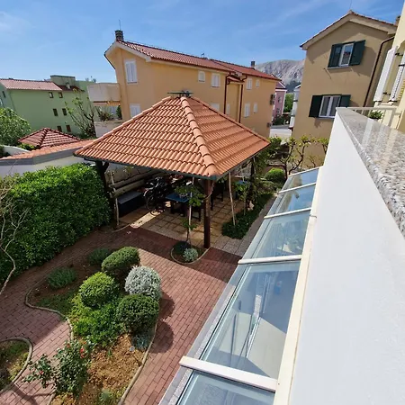 Josipa Apartmán *