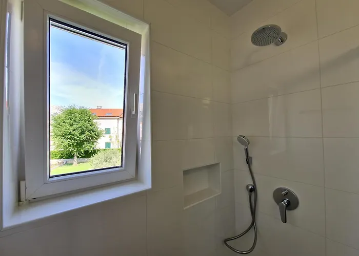 Josipa Apartament *