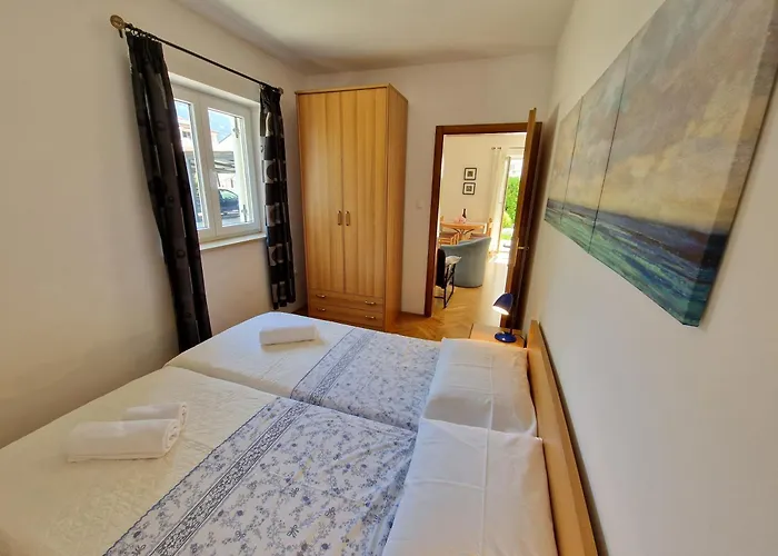 Josipa Apartament *