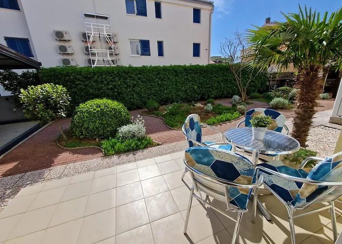 Josipa アパート バスカ